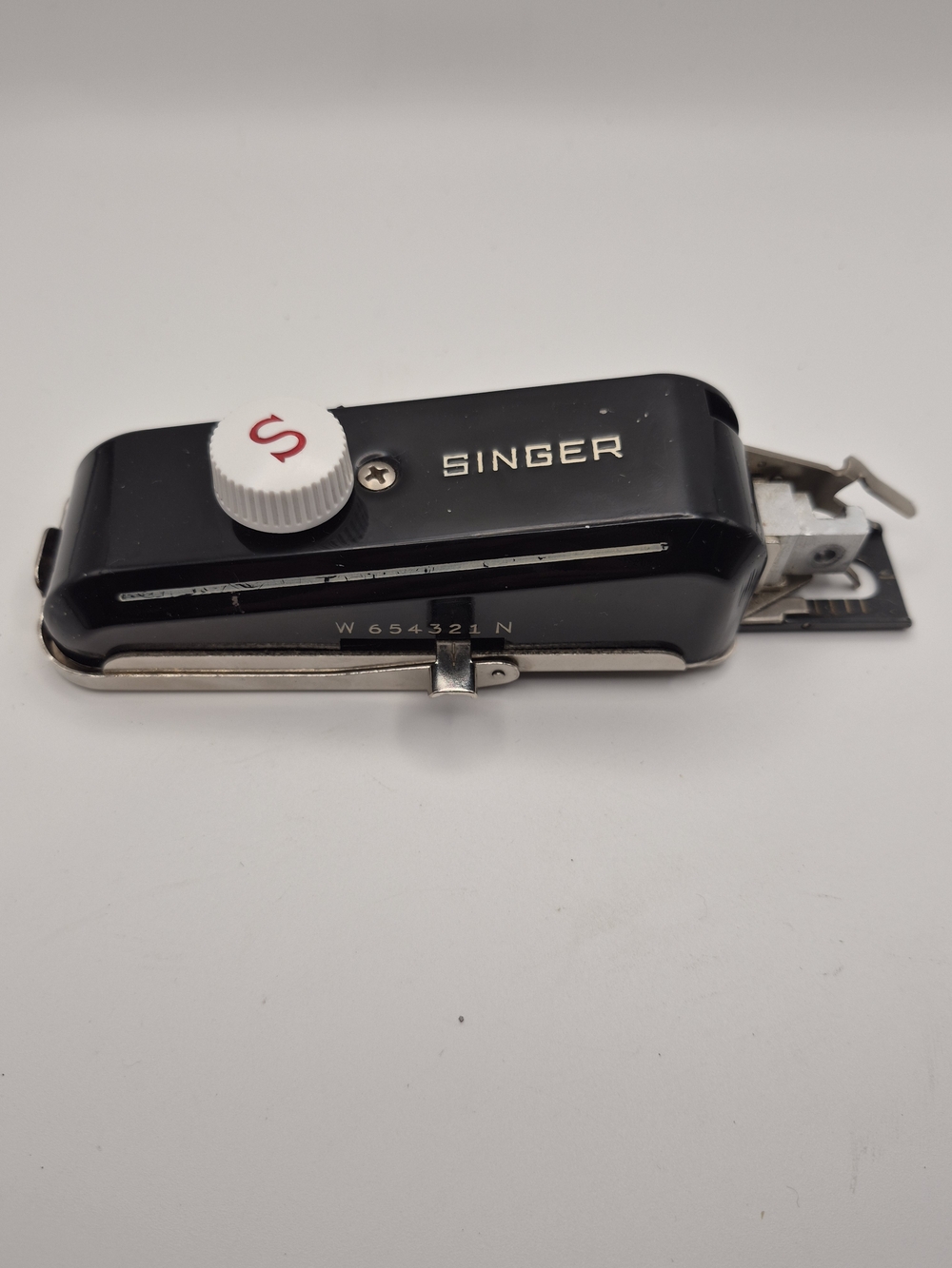 Vintage Singer Buttonholer Attachment w/ Template & Case Sewing Machine